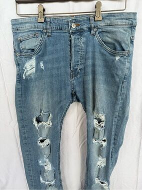 H&M Divided Brand Men's Light Blue Distressed Jeans